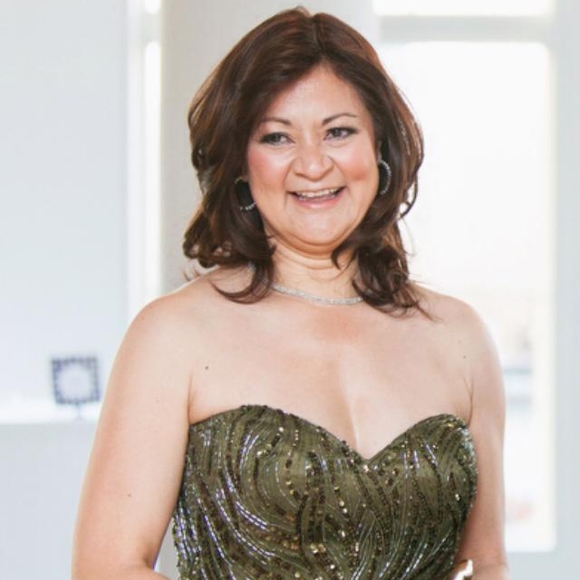 Meet your Posher, Yvette - Picture 1 of 1